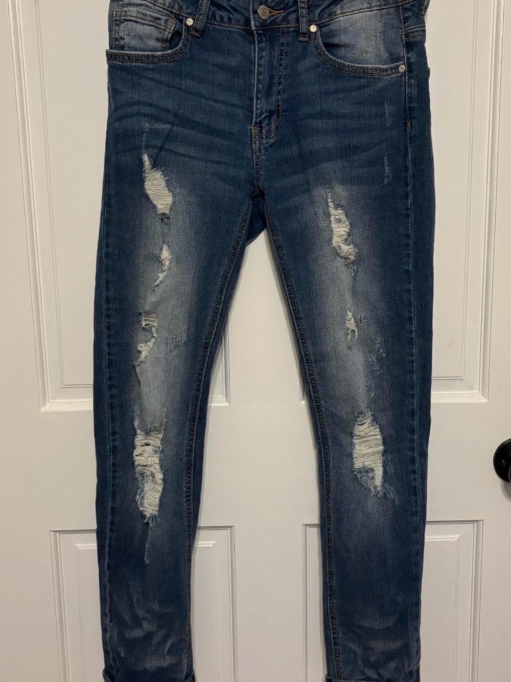 Altar'd State Women's Distressed Dark Blue Straight Leg Jeans